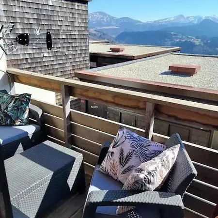 Duplex Avec Vue Sur Le Sancy Et Garage Couvert